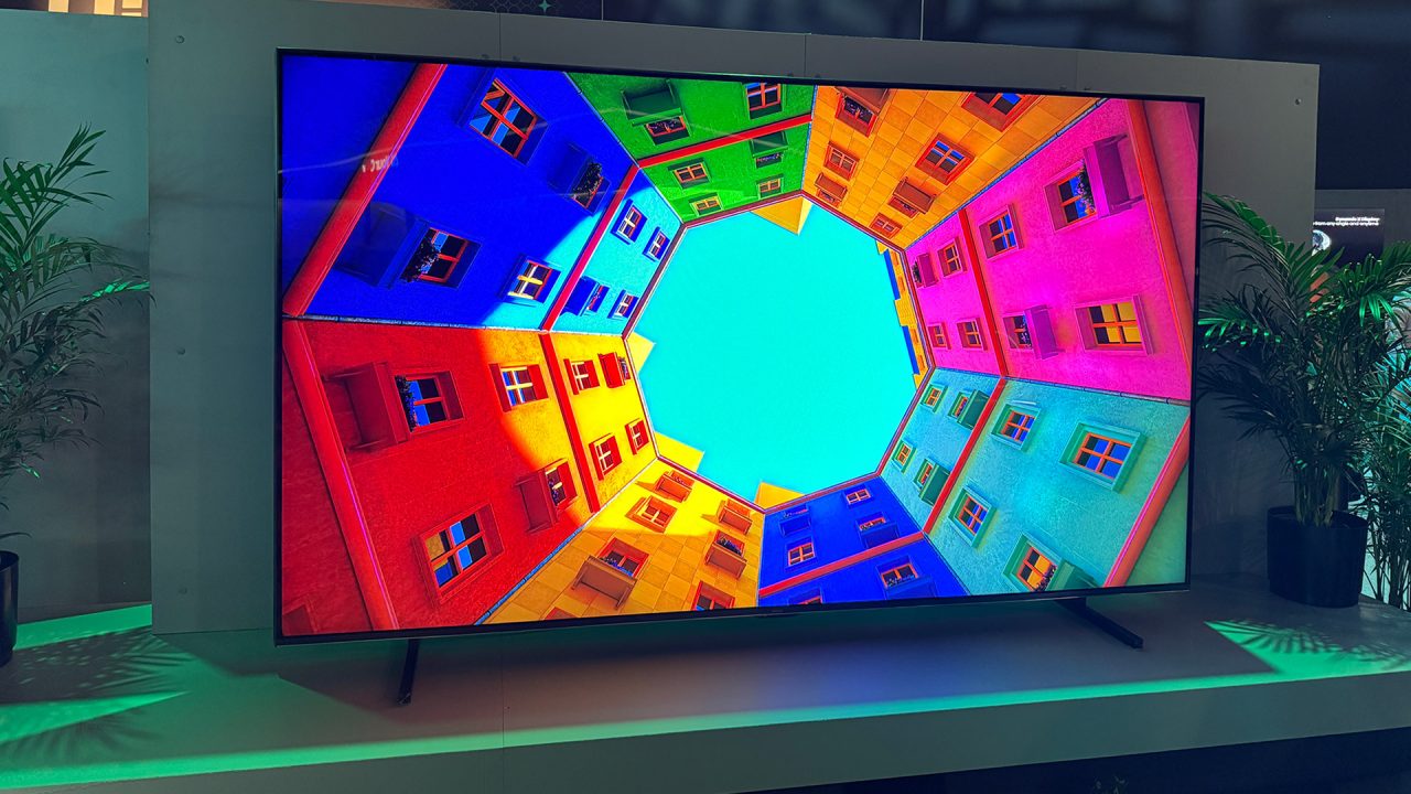 RGB LED 色域对比